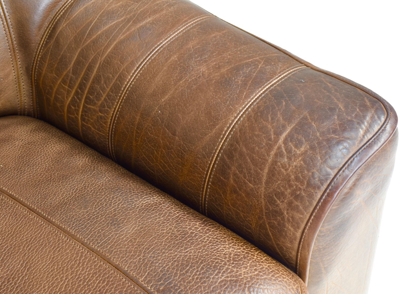 2499.0 De Sede Ds 44 Two Seat Sofa In Tan Buffalo Leather – Switzerland, 1970s photo