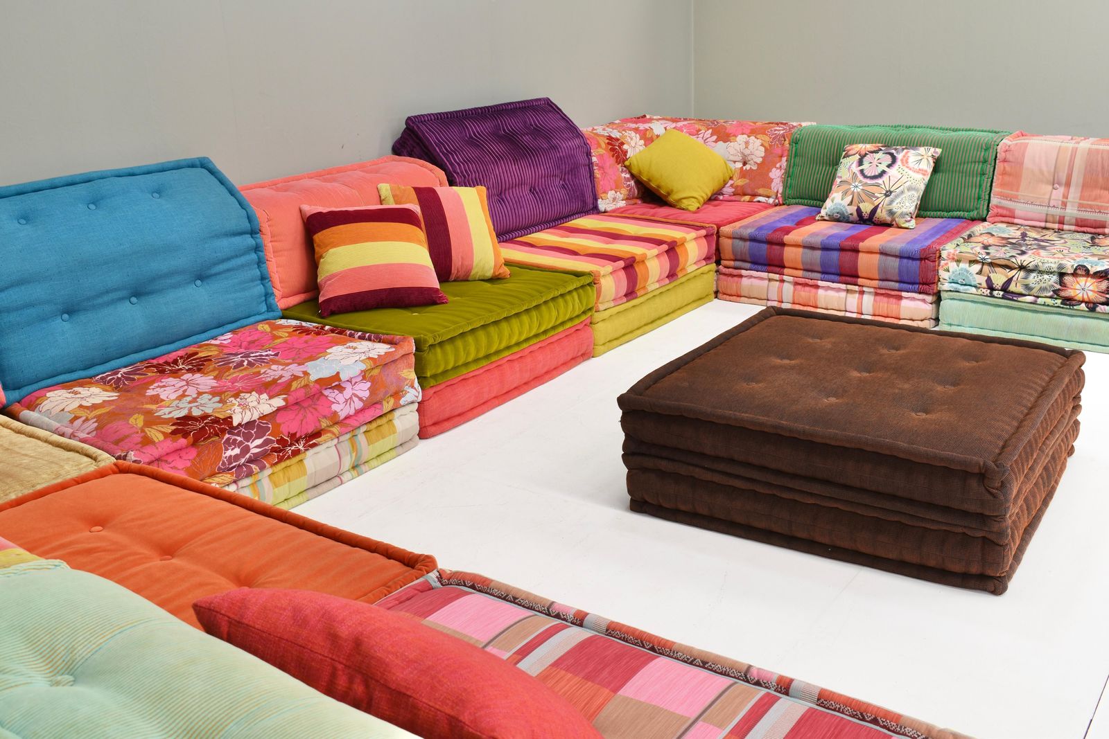 Large Mah Jong Sofa In Original Fabric By Hans Hopfer For Roche Bobois 35 Pieces photo Furniture