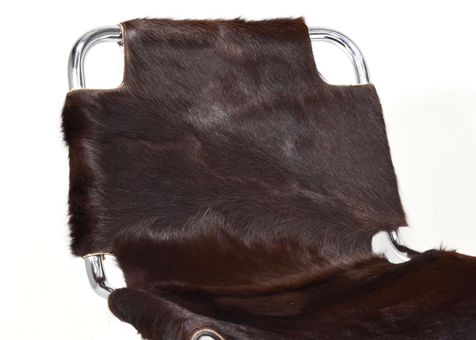 photo furniture 1970s Italian Chair In Cowhide And Chrome   Italy, 1970s