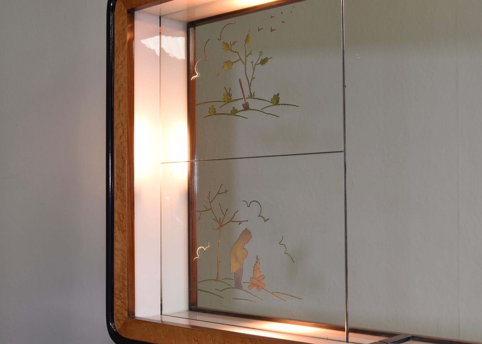 photo furniture 'Four Seasons' Sideboard With Illuminated Mirror In The Style Of Borsani   1930s