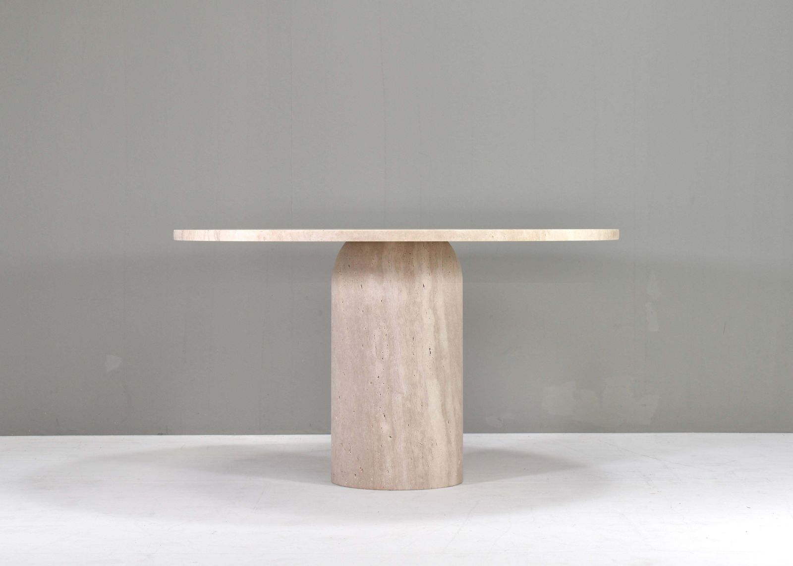 Exquisite Round Travertine Dining Table In The Manor Of Up& Up photo for sale