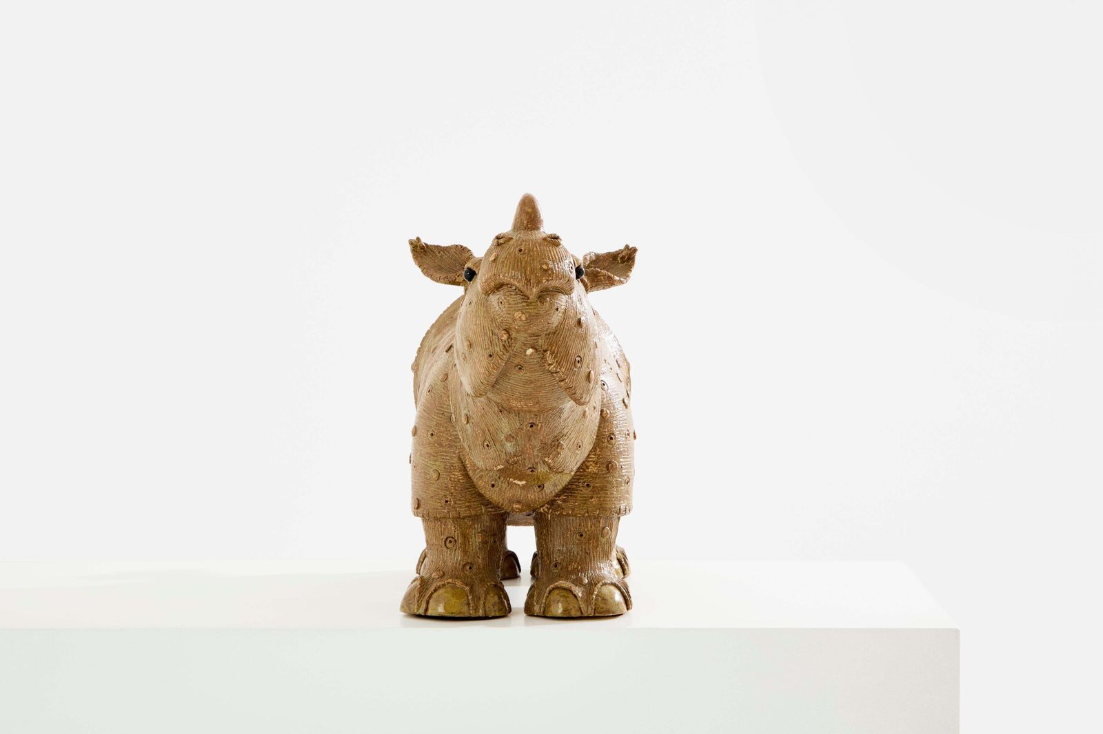 Sculpture rhinocéros Valérie Courtet en grès émaillé, vers 2010 photo buy
