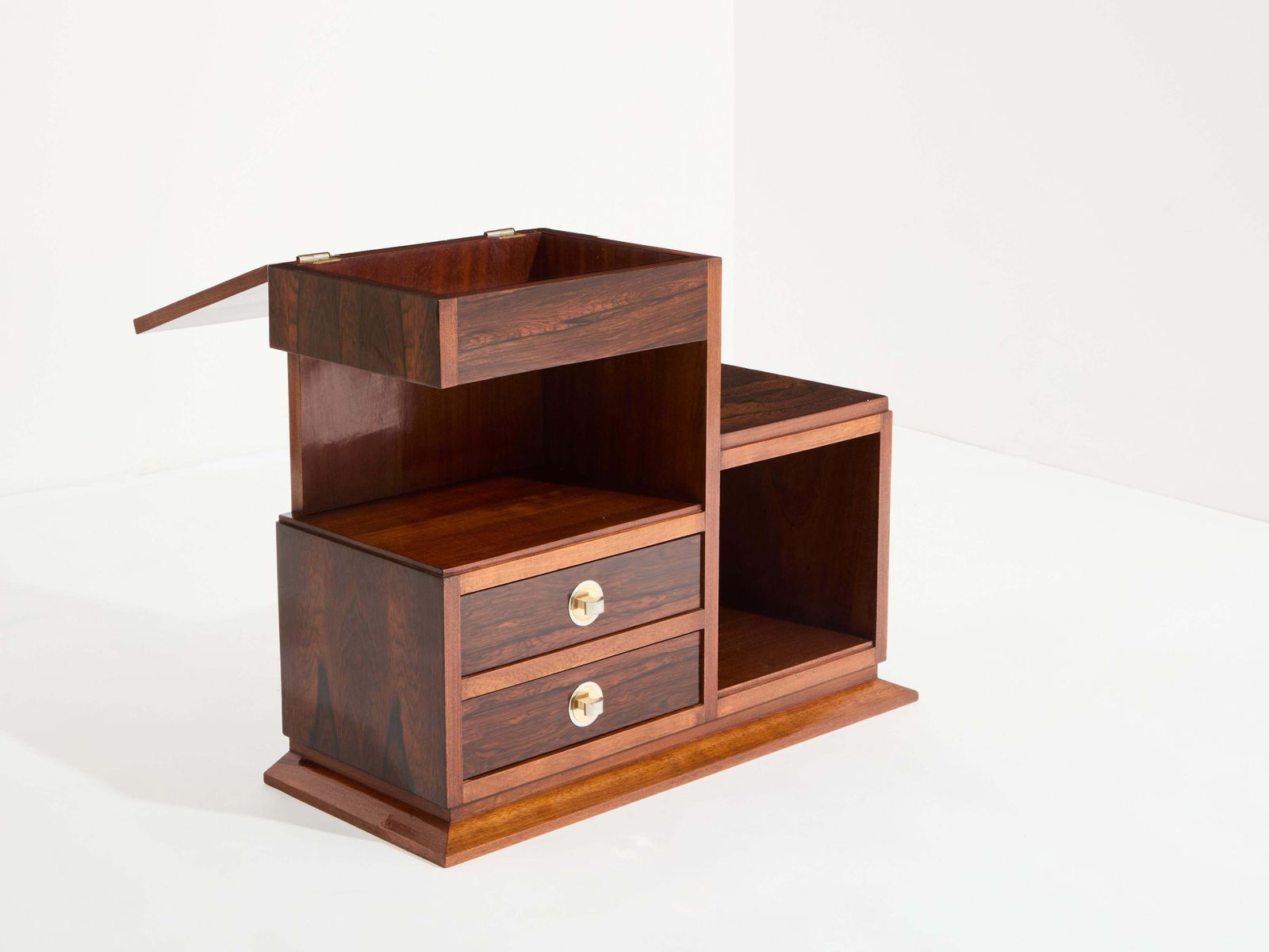Cabinet de couture Art déco français en placage de palissandre et laiton, années 1940 photo furniture