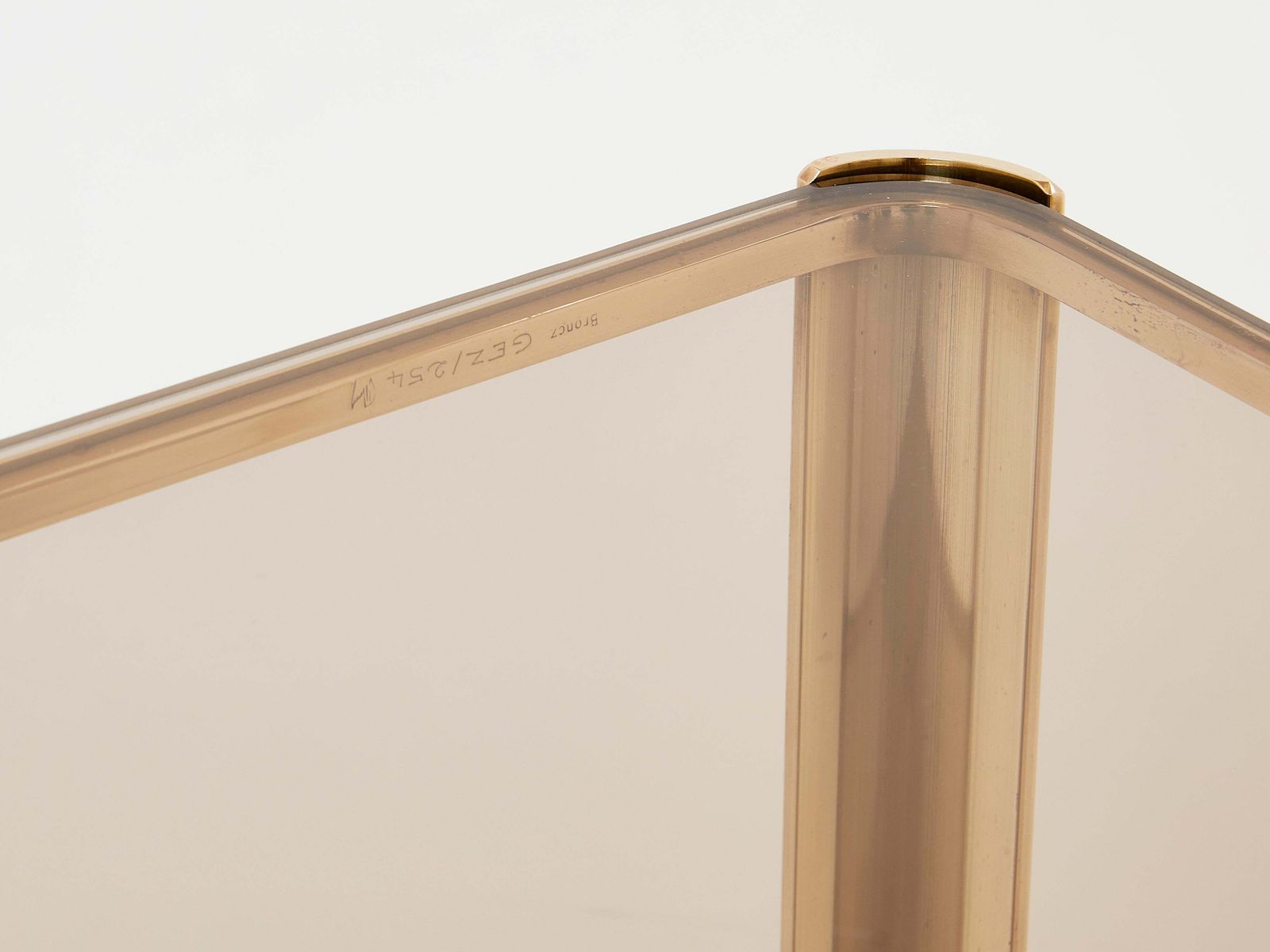 photo furniture Paire de tables d'appoint à deux niveaux en bronze par Jacques Quinet pour Broncz, années 1960
