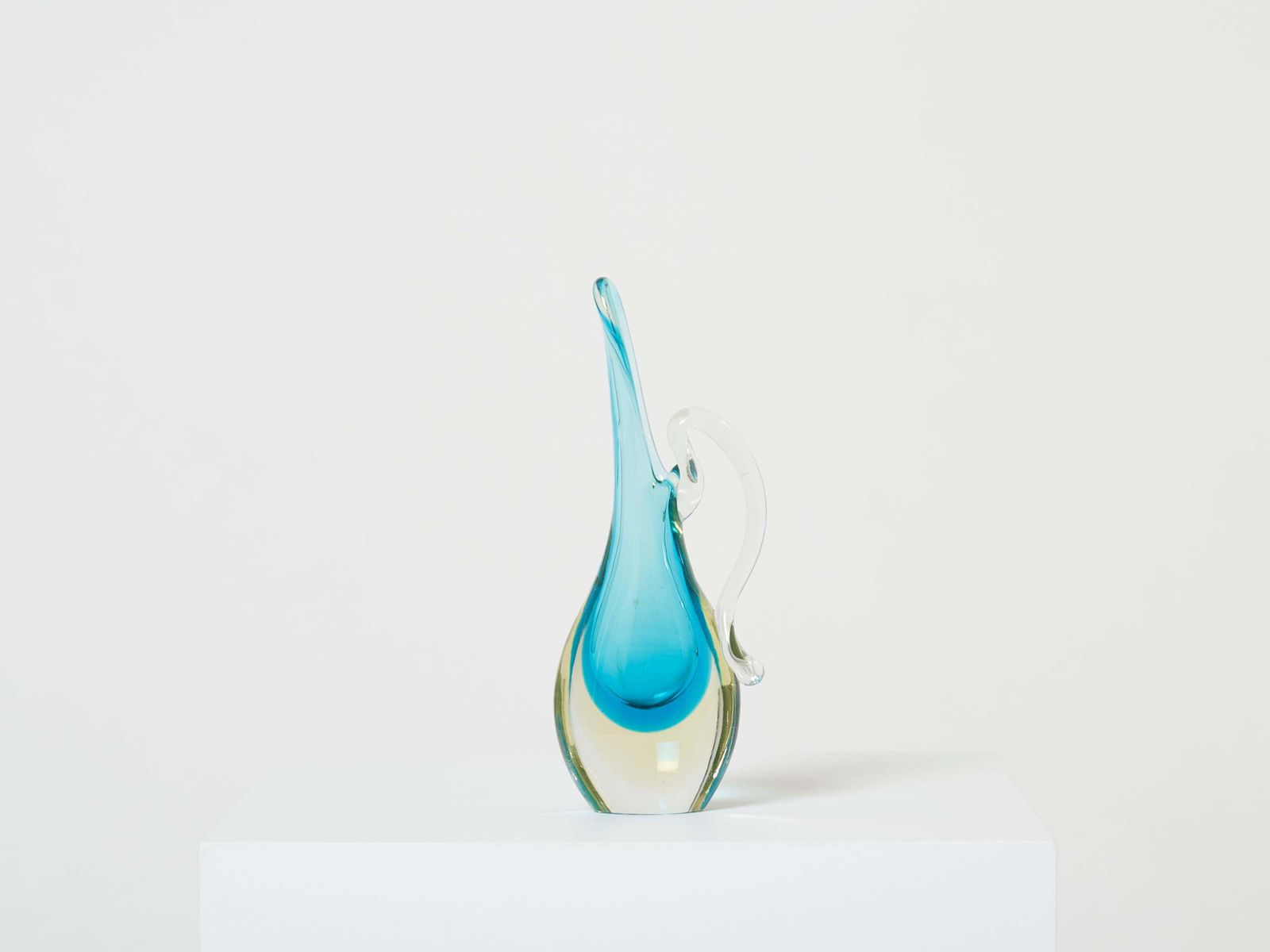 photo furniture Ensemble de deux petits vases Sommerso en verre de Murano, années 1970