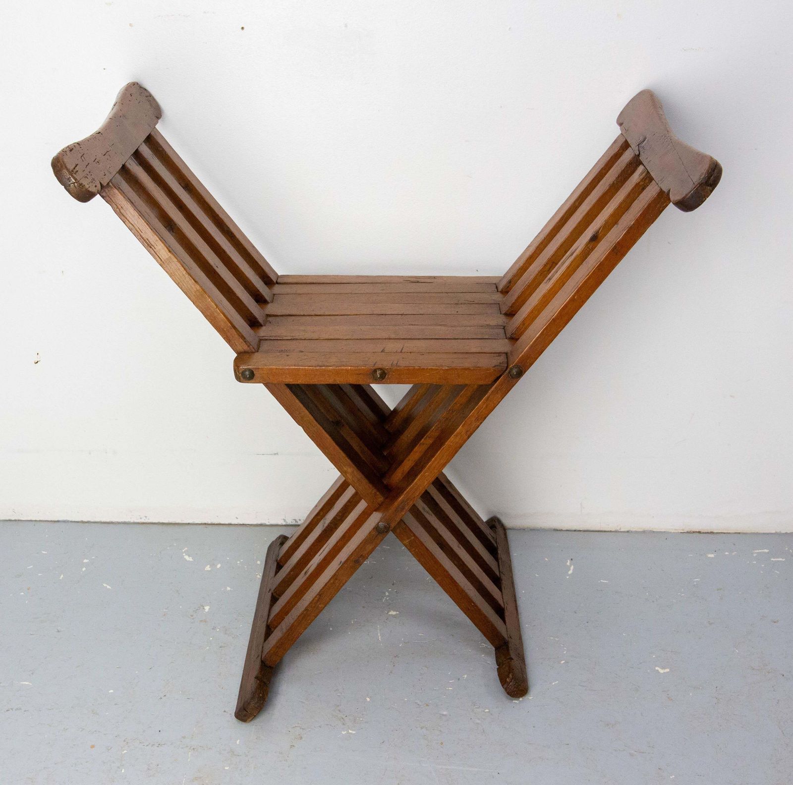 photo vinterior French Pine Curule Or Dagobert Foldable Armchair, French, Circa 1960
