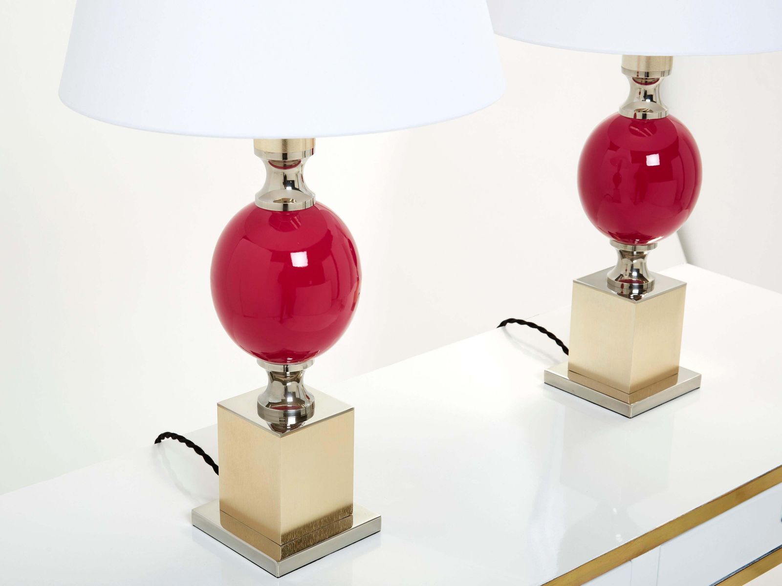 Paire de lampes de table en laiton émaillé chromé Philippe Barbier, années 1970 photo for sale