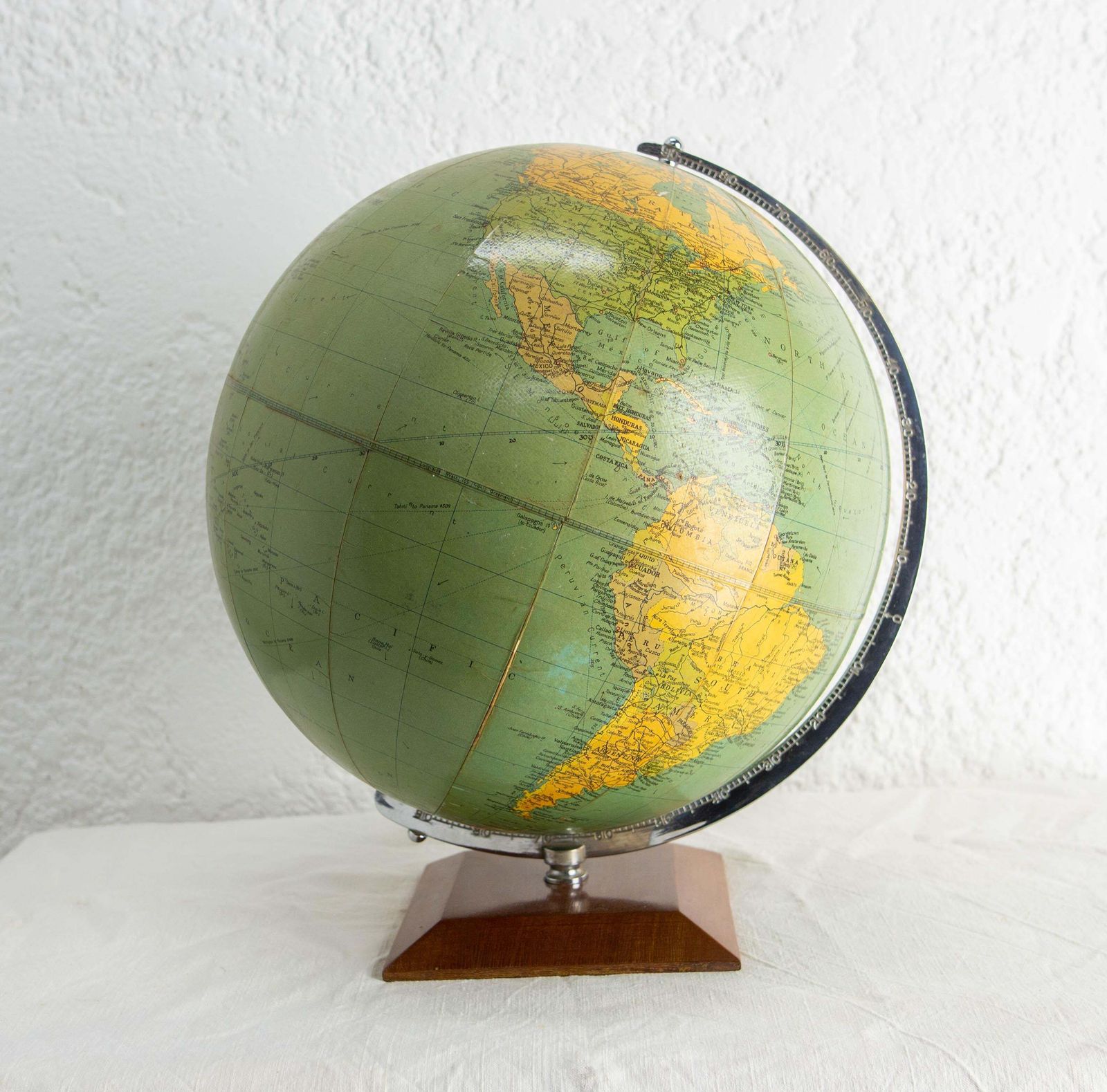 photo for sale United Kingdom, Earth Globe Philips Challenge, 20th Mid Century 1966