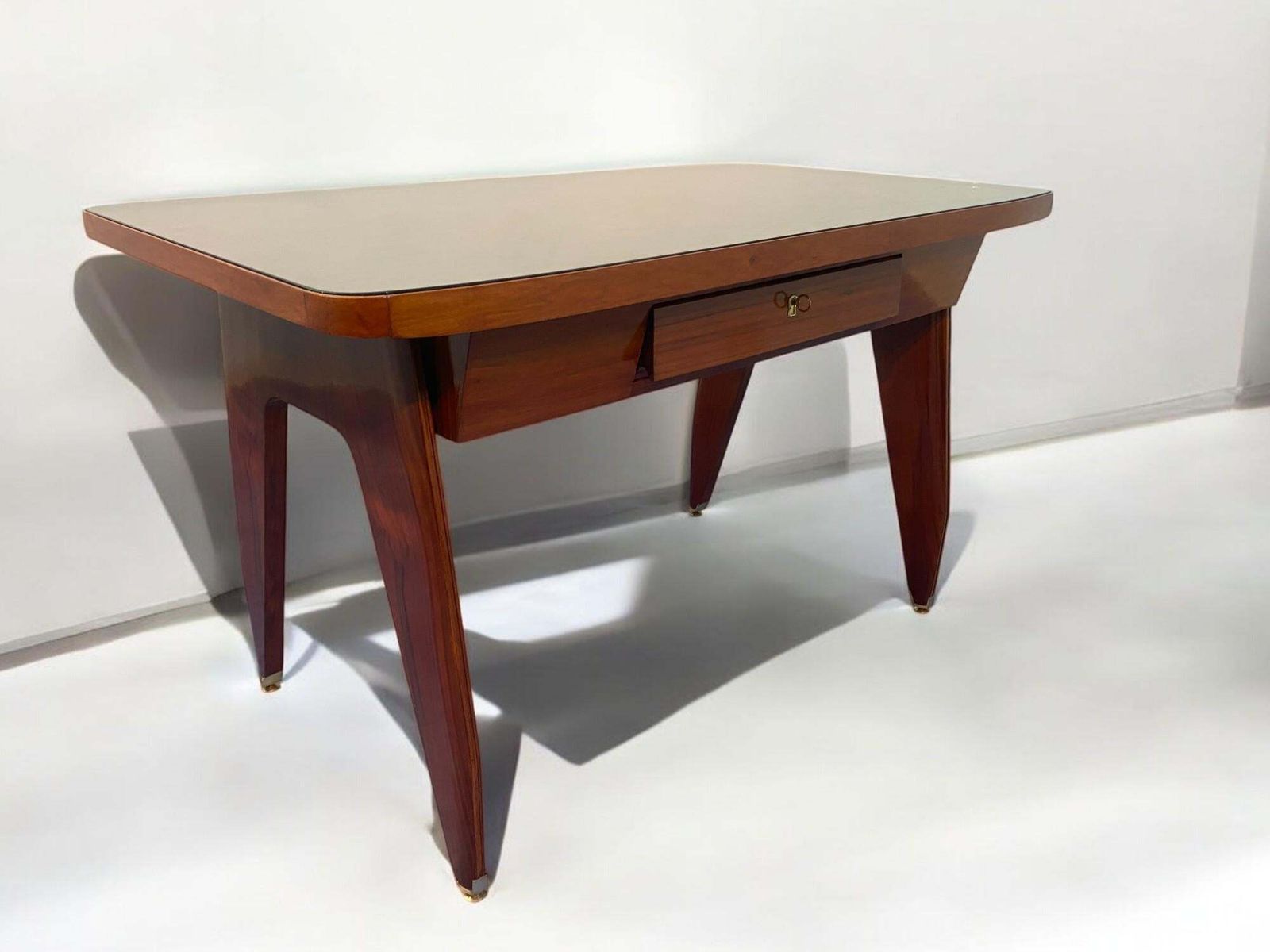 photo vintage Italian Mid Century Sculptural Desk Table Designed By Vittorio Dassi In 1950s