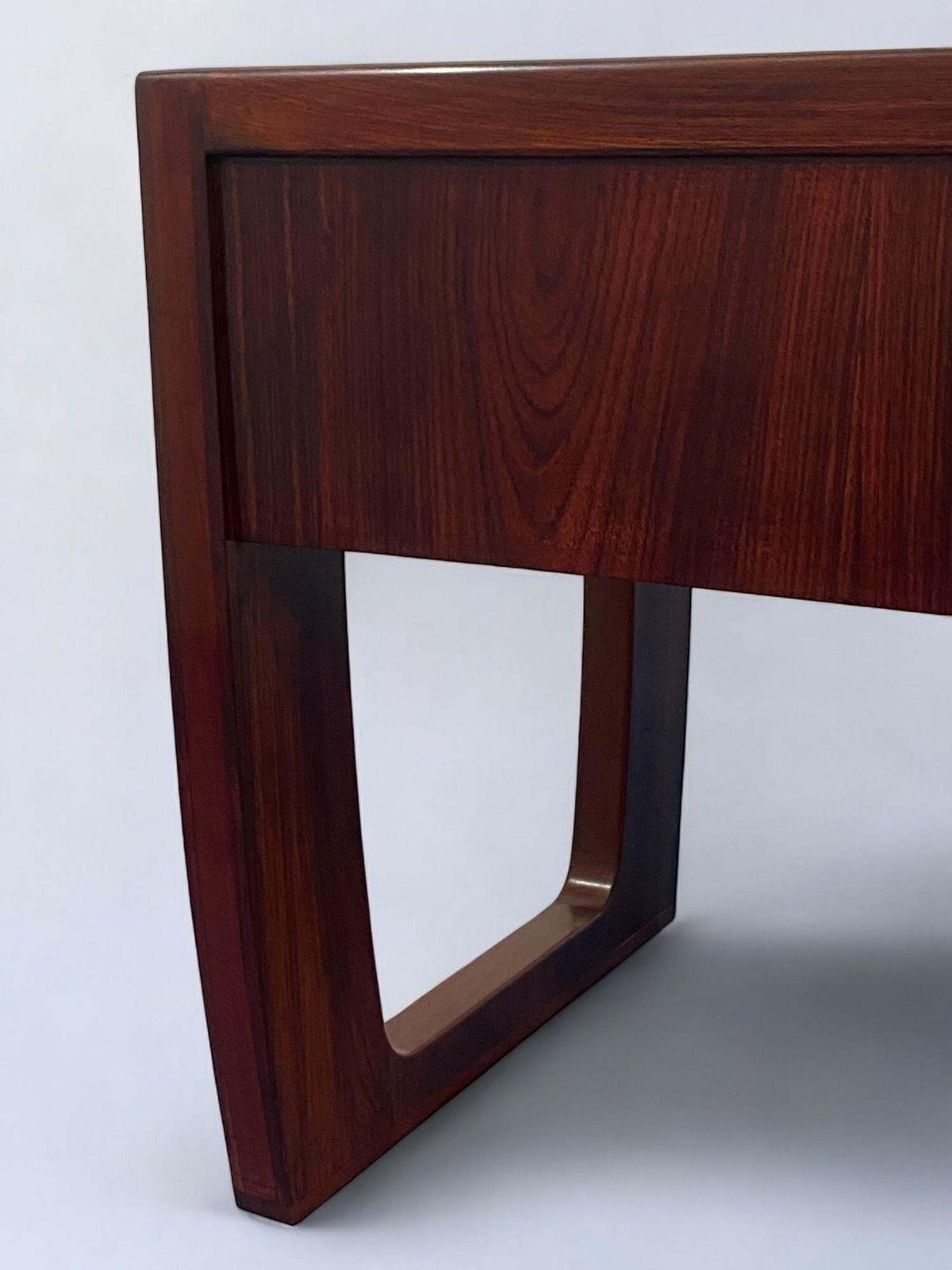 photo vintage Italian Mid Century Executive Table Desk Designed By Paolo Buffa In 1950s