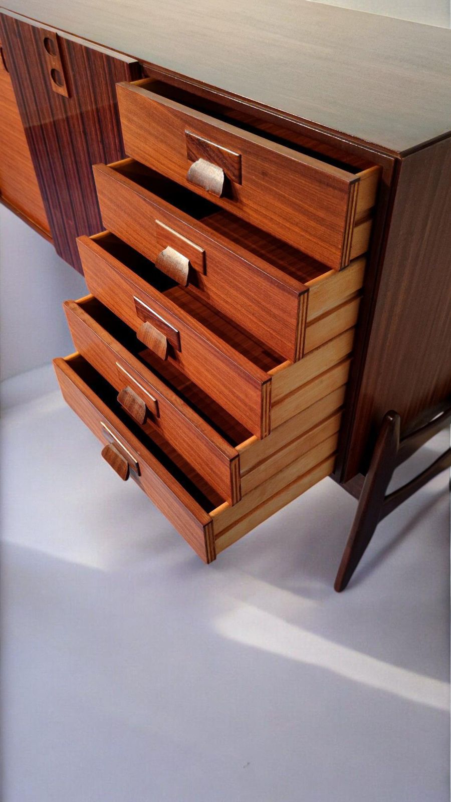 photo furniture Italian Mid Century Modern Teak Sideboard By Fratelli Proserpio, 1960s