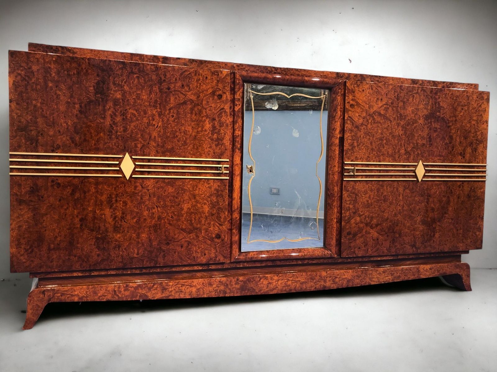 French Art Deco Thuya Sideboard, 1940s photo vinterior