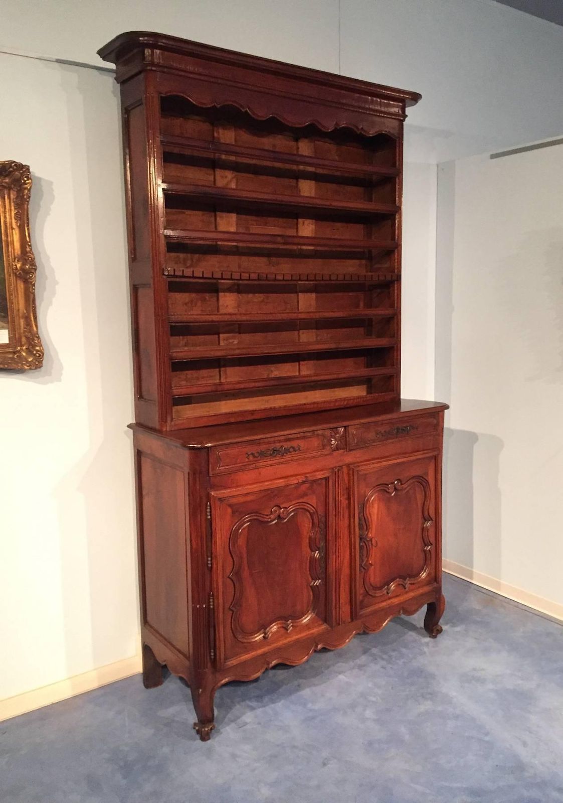 18th Century Italian Louis XV Carved Walnut Sideboard Plate Rack photo Furniture