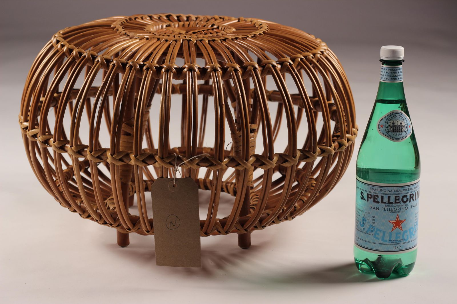 794.0 Franco Albini Wicker Ottoman, Stool Or Side Table photo