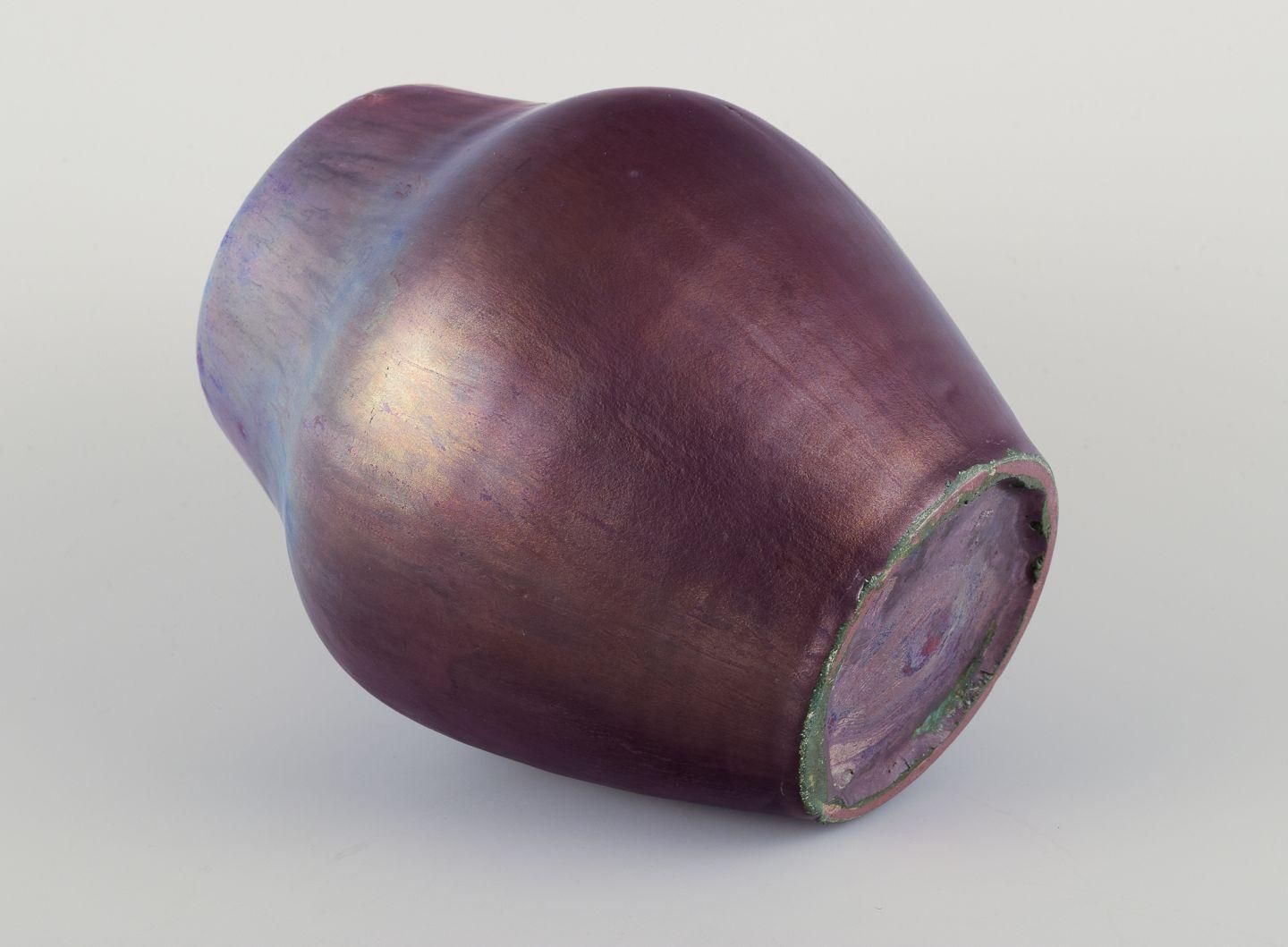 Søren Kongstrand (1872 1951) Danish Ceramicist. Unique Vase With Lustre Glaze. photo vinterior