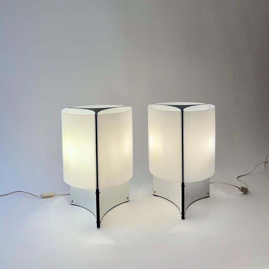 photo furniture 2 Acrylic & White Steel Table Lamps By Lella & Massimo Vignelli, Italy Ca. 1970s