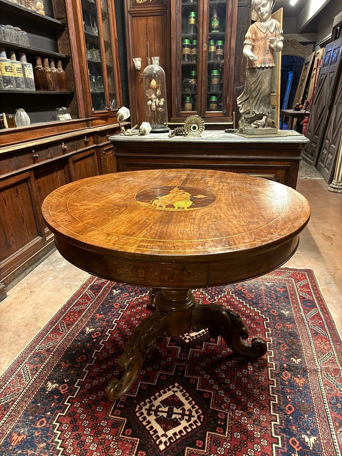 photo furniture Walnut Living Room Table, Featuring A Round Top With Central Inlay, Italy