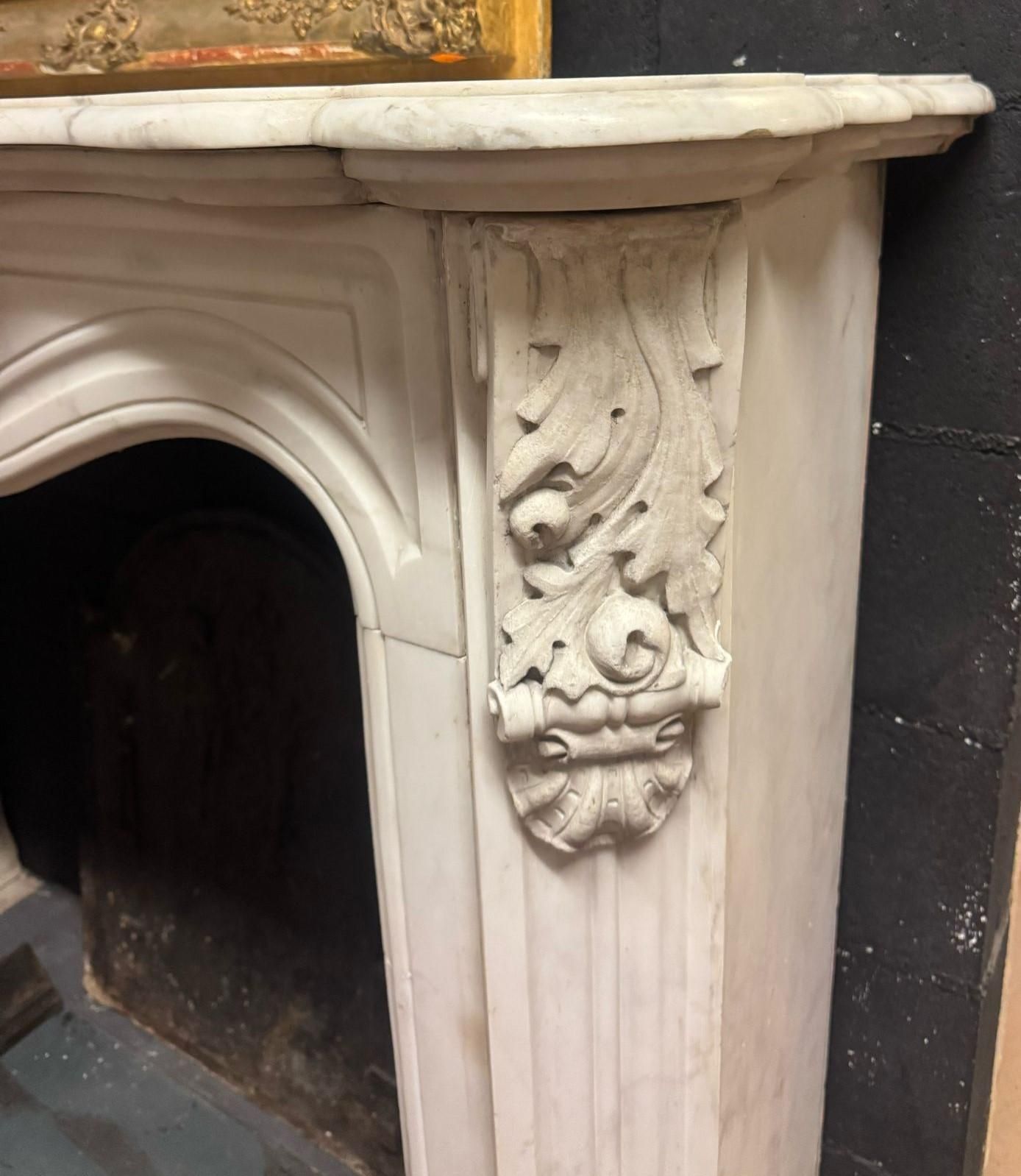 Fireplace Mantle In White Carrara Marble Carved With Shell, France photo vinterior