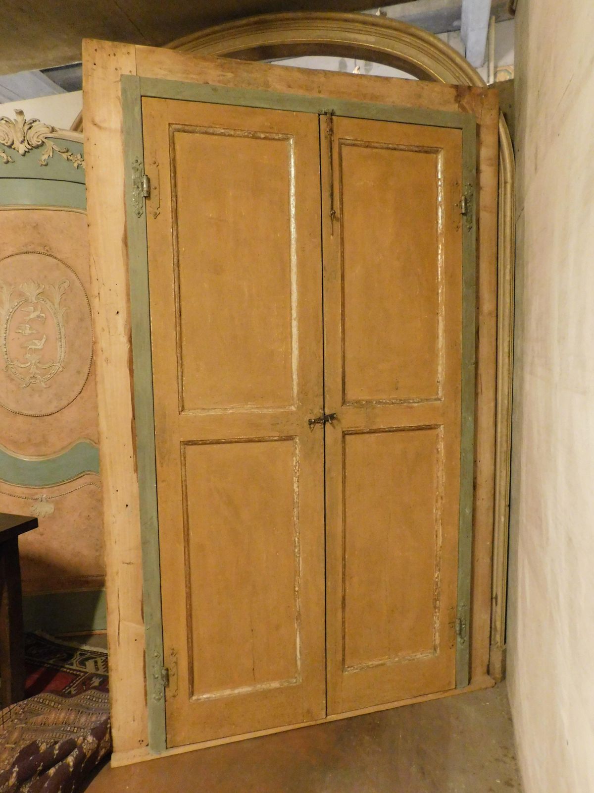 Double Leaf Door In Lacquered Wood With Frame Painted With A Fake Marble Effect photo vinterior