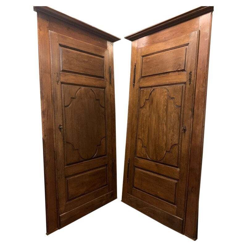 Set Of 2 Single Leaf Oak Doors Carved With Frame, Italy