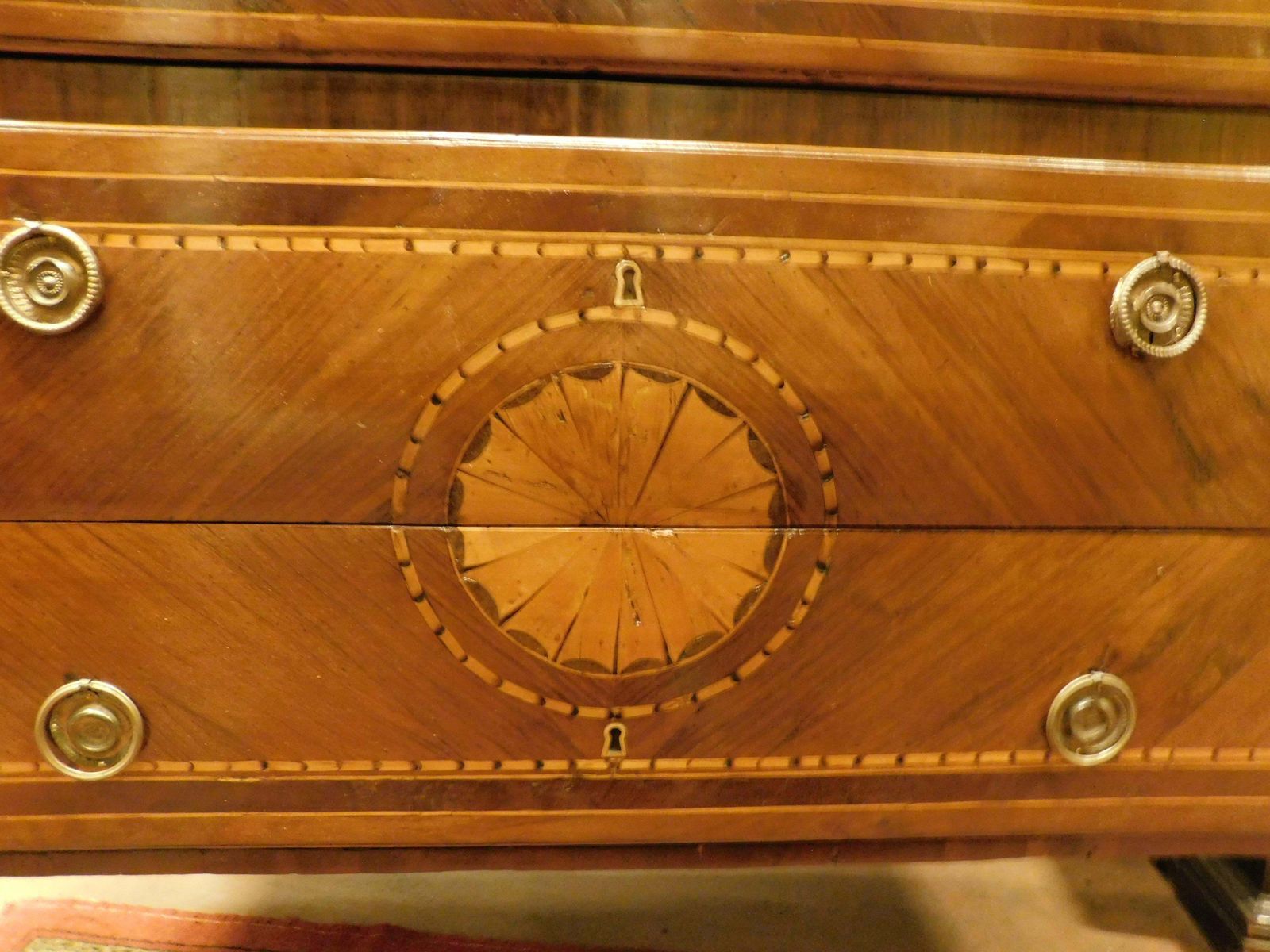 photo furniture Louis XVI Chest Of Drawers, Veneered And Inlaid Chest Of Drawers, Italy