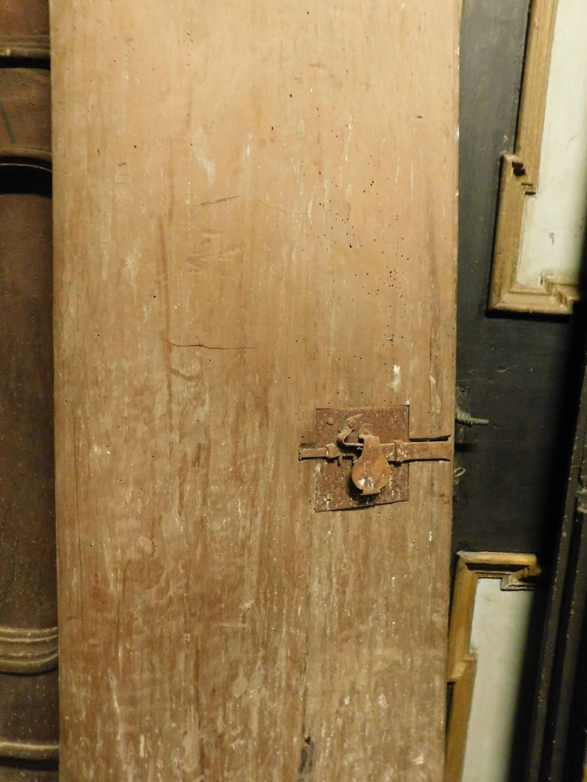 3716.0 Particular Walnut Door, Double Jointed With Two Leaves And Carved Panels, Italy photo
