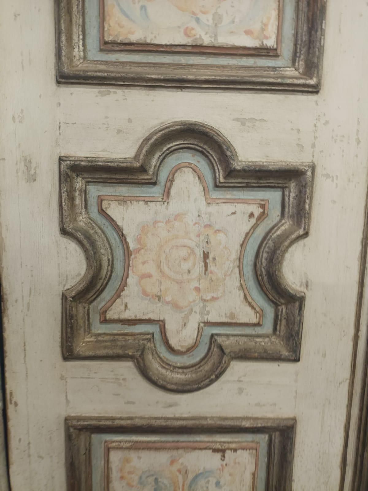 6194.0 N.2 Lacquered Wooden Doors, Two Leaves With Carved And Painted Panels, Italy photo