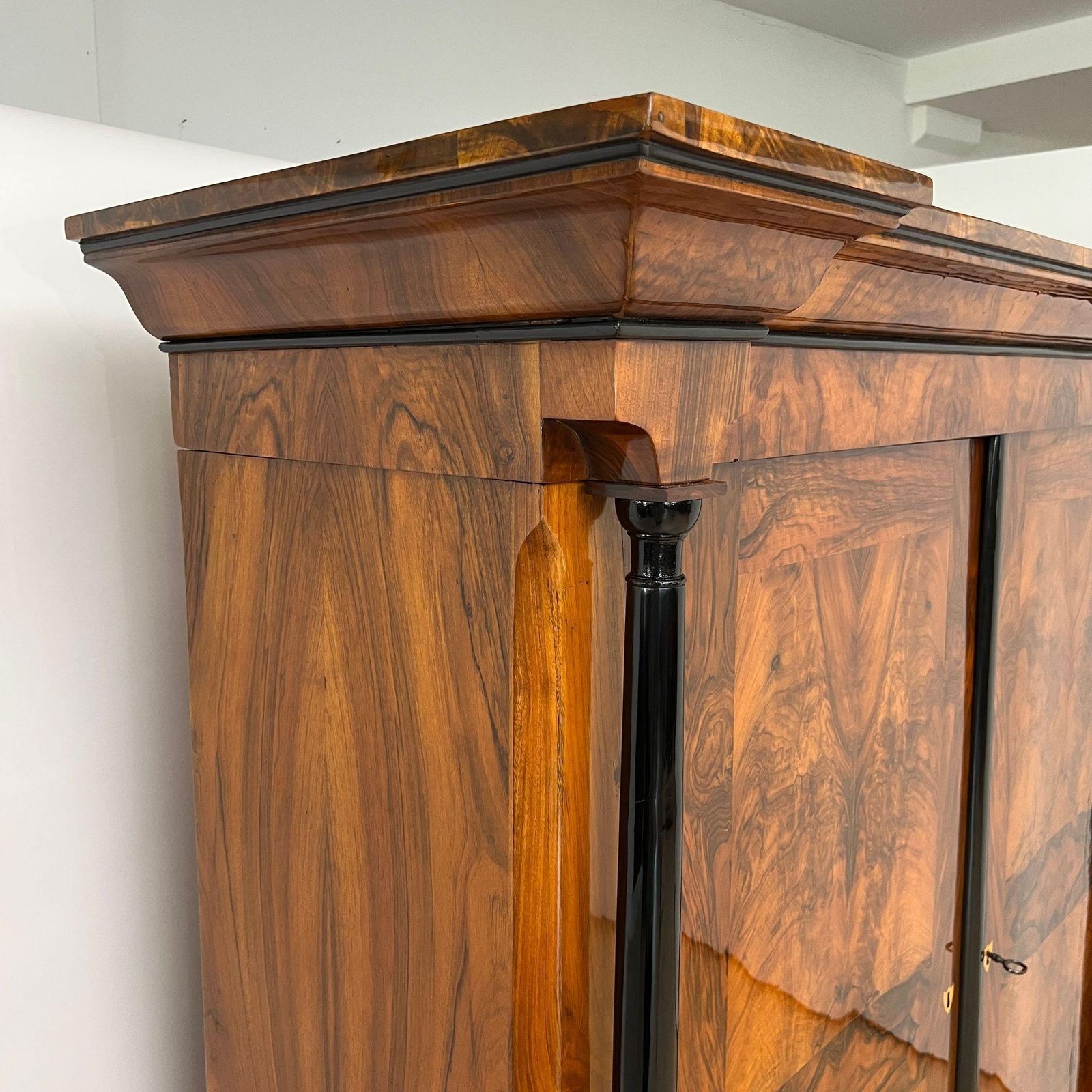 Biedermeier Armoire, Walnut Veneer, South Germany Circa 1820 photo 10175.0