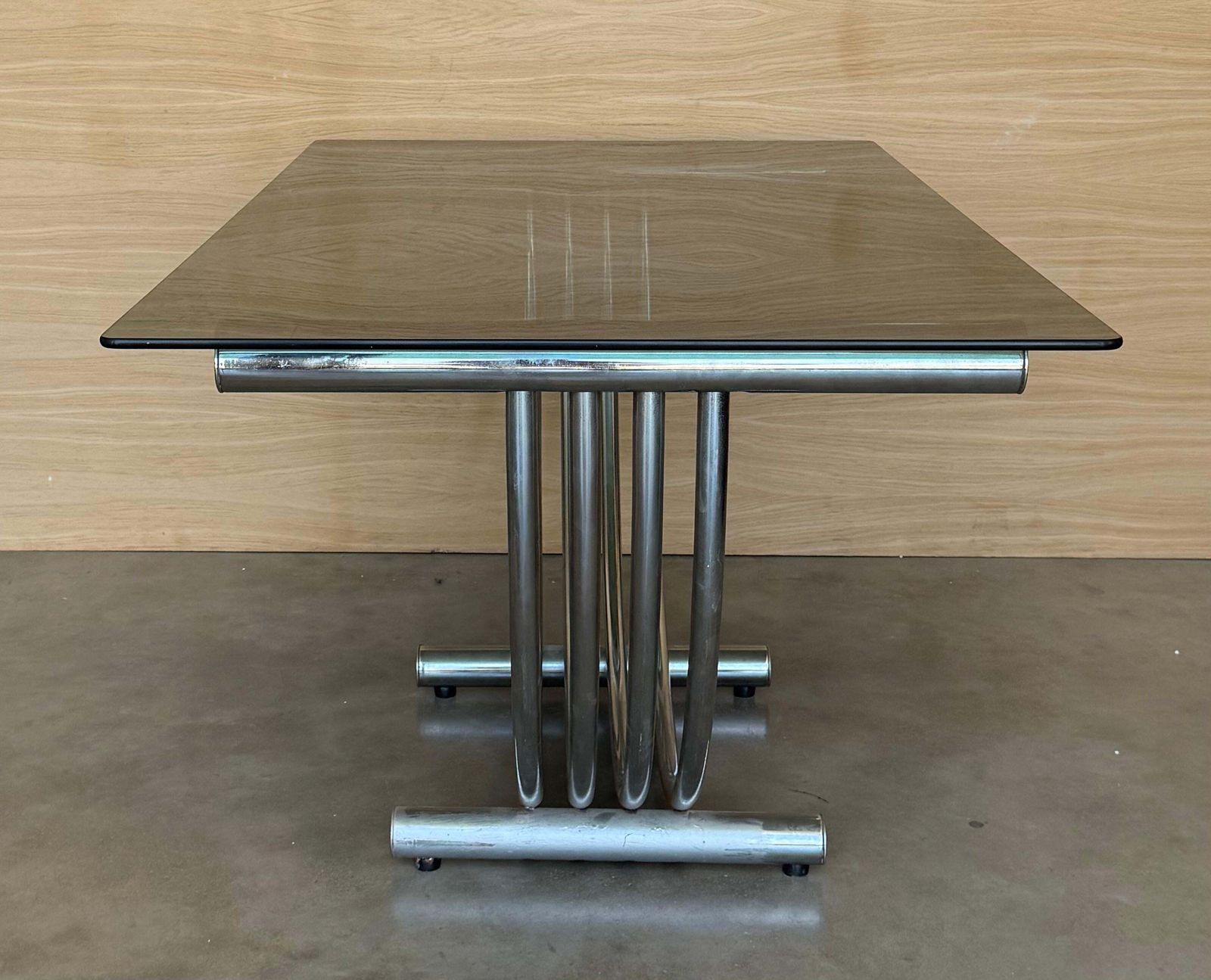 Table à manger mid-century modern de style Romeo Rega, en chrome, laiton et verre photo 3386.0