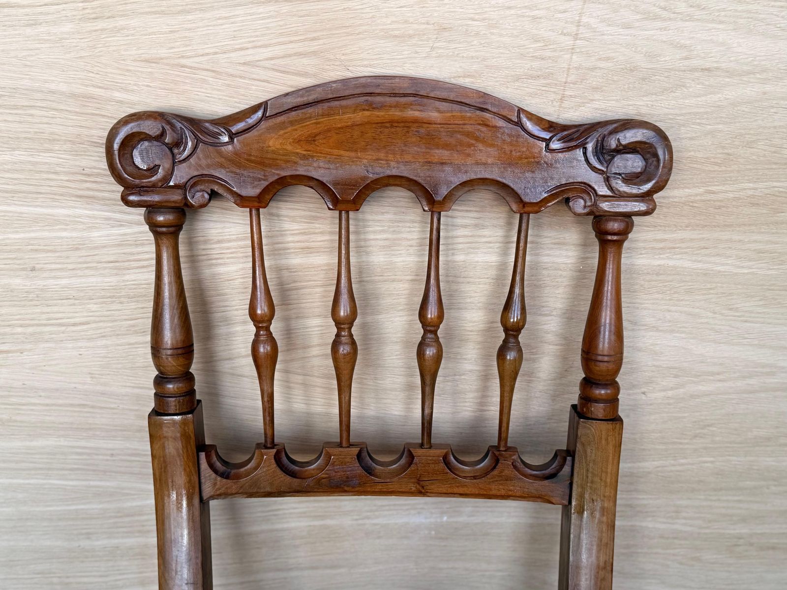 Chaises de salle à manger espagnoles XIXe siècle à larges assises cannées, lot de 10 photo vintage