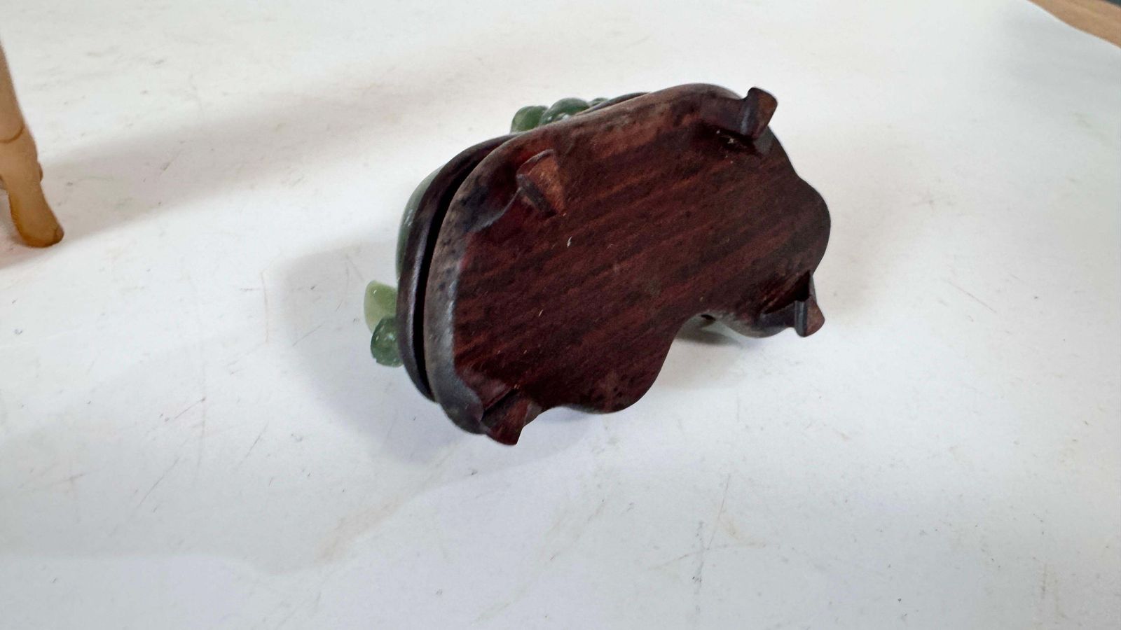 302.0 Set Of 4 Chinese Animal Figurines In Jade And Onyx – Elephants, Lion & Dog, 20th photo