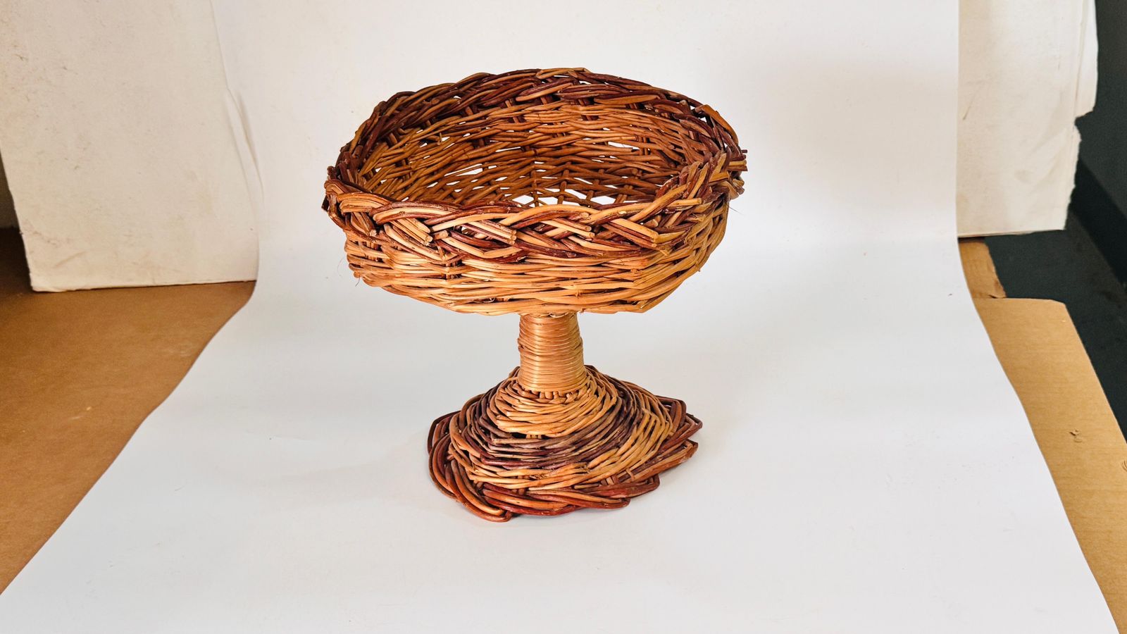 Rattan Italian Basket Fruit Bowl Centerpiece, 1970s photo vinterior