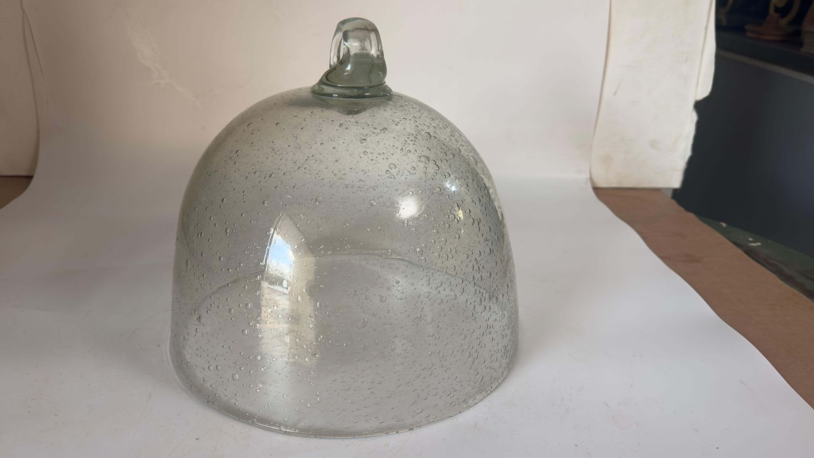 photo furniture Serving Tray Cloche Plate Bell For Cheese Or Fruit In Glass By Biot France