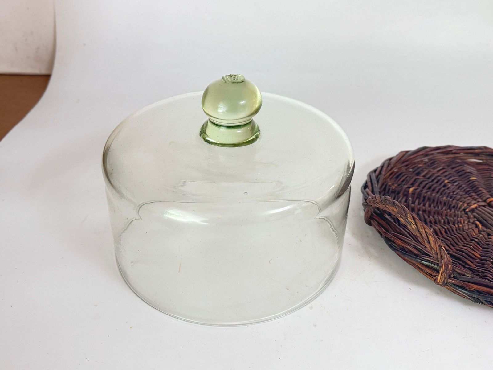Serving Tray Cloche Plate Bell In Rattan And Glass Italy, 1970s photo vinterior