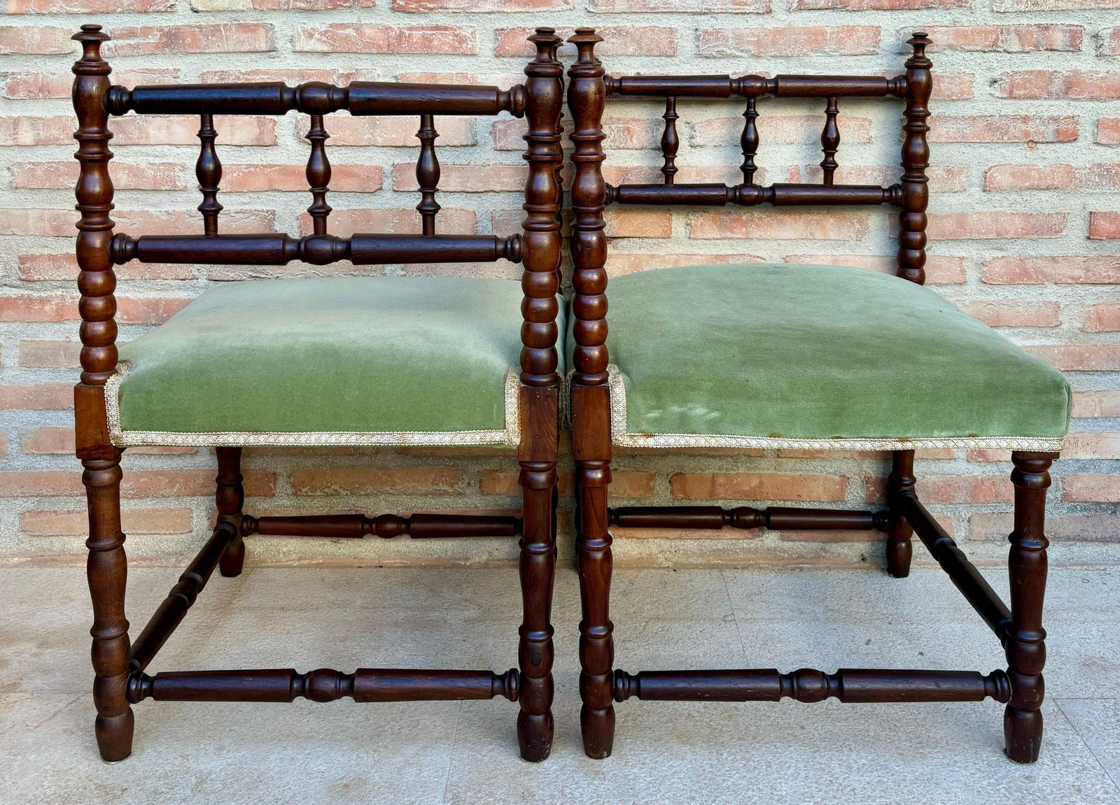 Fauteuils d'angle français mid-century, années 1940, lot de 2 photo buy