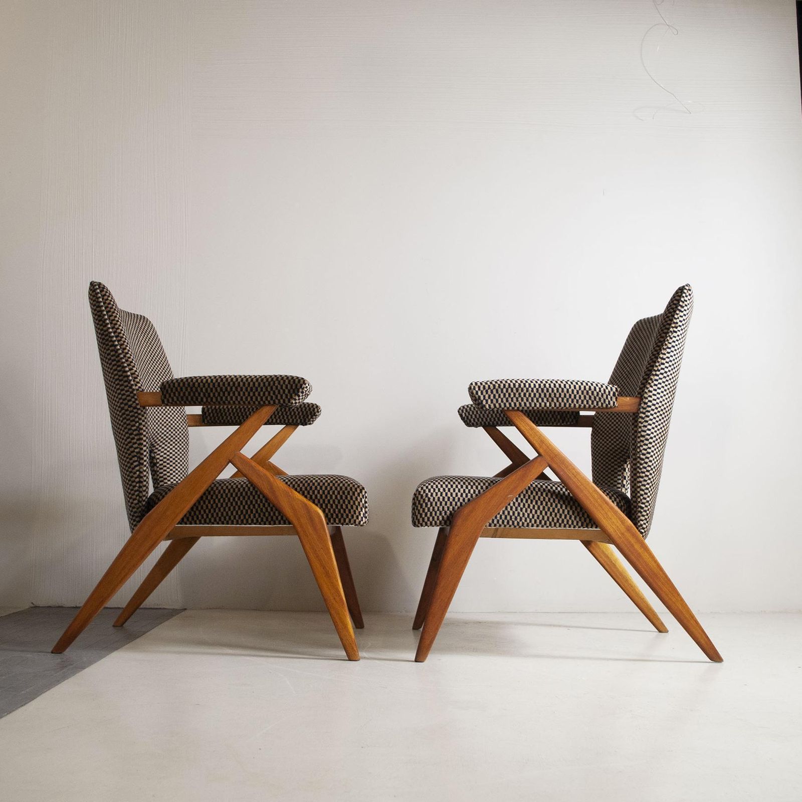 photo vinterior Antonino Gorgone Italian Midcentury Armchairs