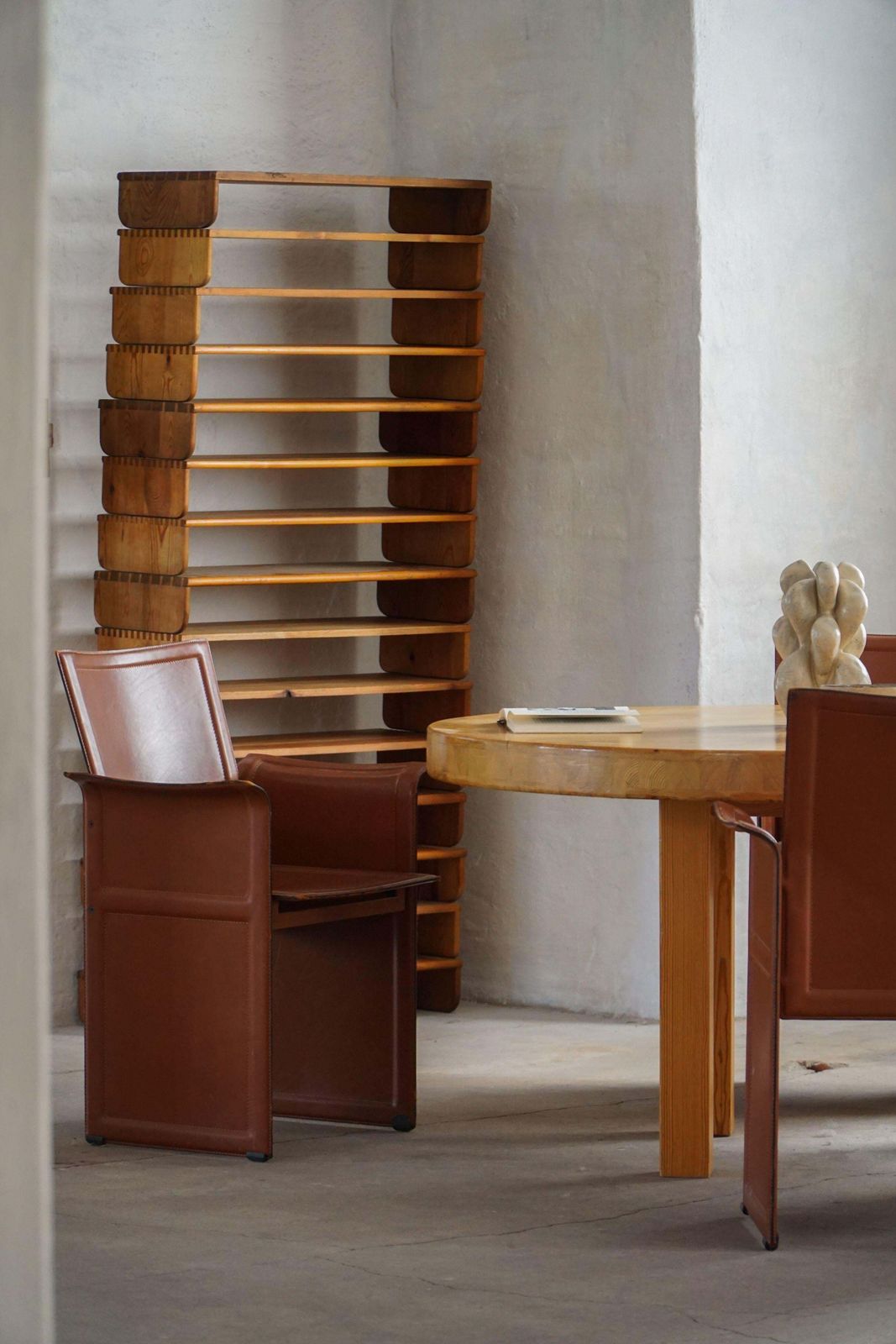 photo for sale Set Of 4 Armchairs In Brown/Red Leather, Tito Agnoli, Italian Modern, 1970s