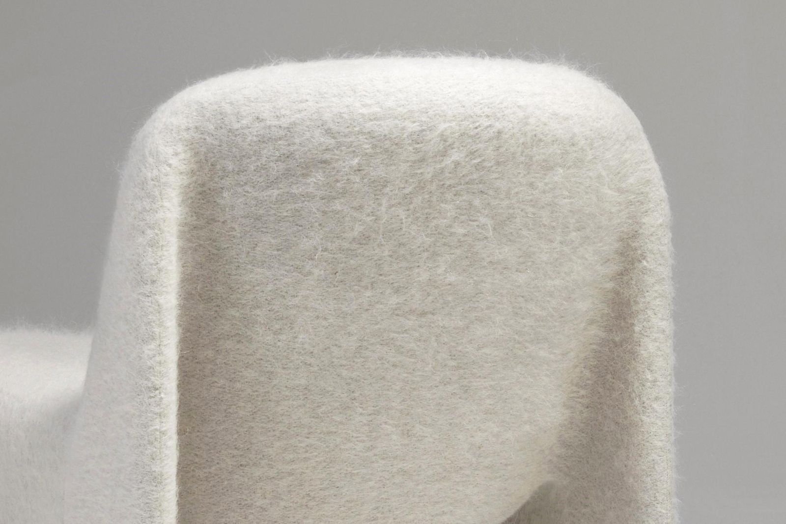 photo furniture Alky Chairs By Giancarlo Piretti For Artifort In Pierre Frey, 1970s, Set Of 2