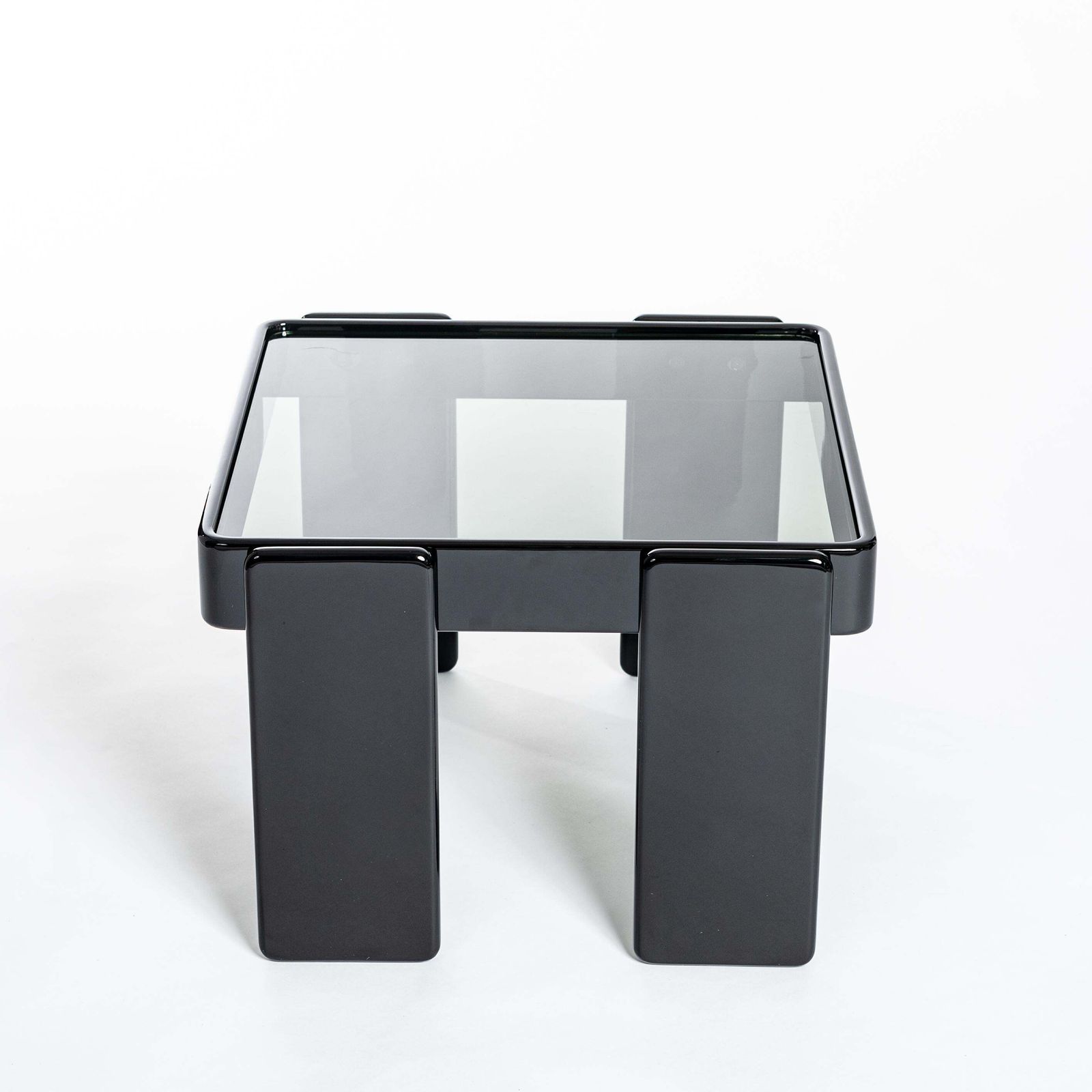 Italian Midcentury Gianfranco Frattini Black Nesting Tables For Cassina, 1960s photo vinterior
