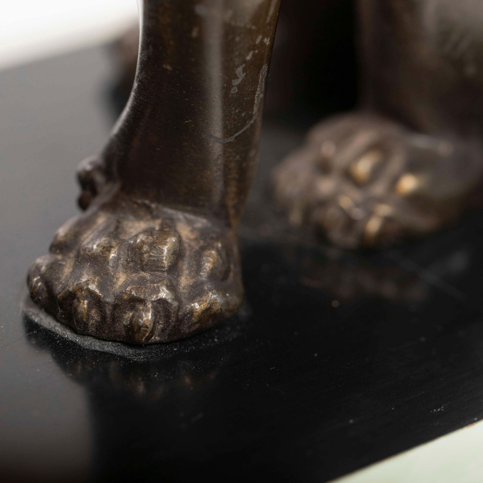 photo vintage French Art Deco Bronze Panther On Marble Base With Jade Trim, Signed Leduc 1910s