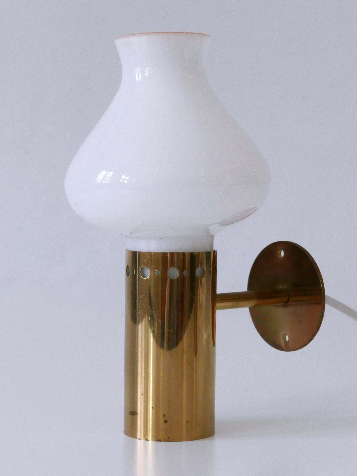 2478.0 Set Of Two Elegant Mid Century Modern Brass & Glass Sconces Sweden 1950s photo