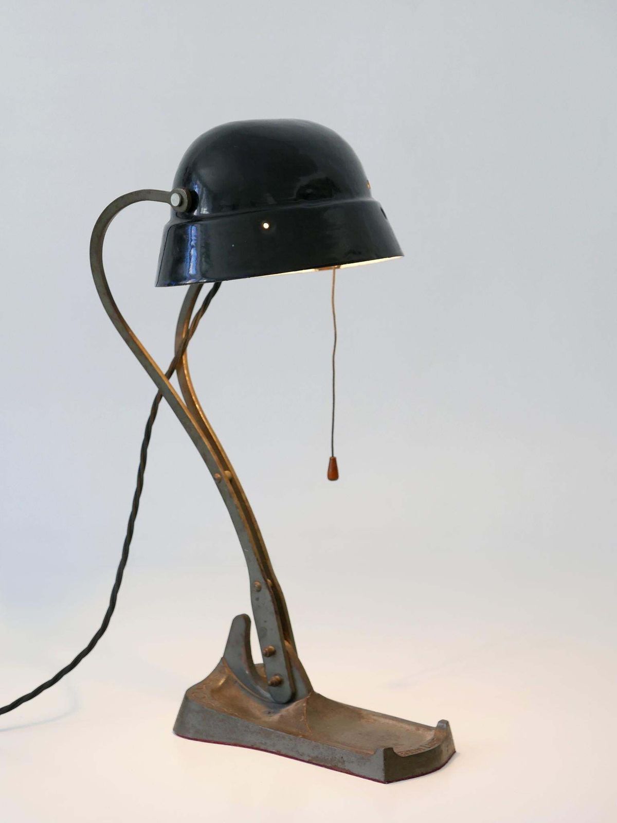 2426.0 Rare & Elegant Art Nouveau Desk Light Or Table Lamp 'Rein Licht' 1910s Germany photo