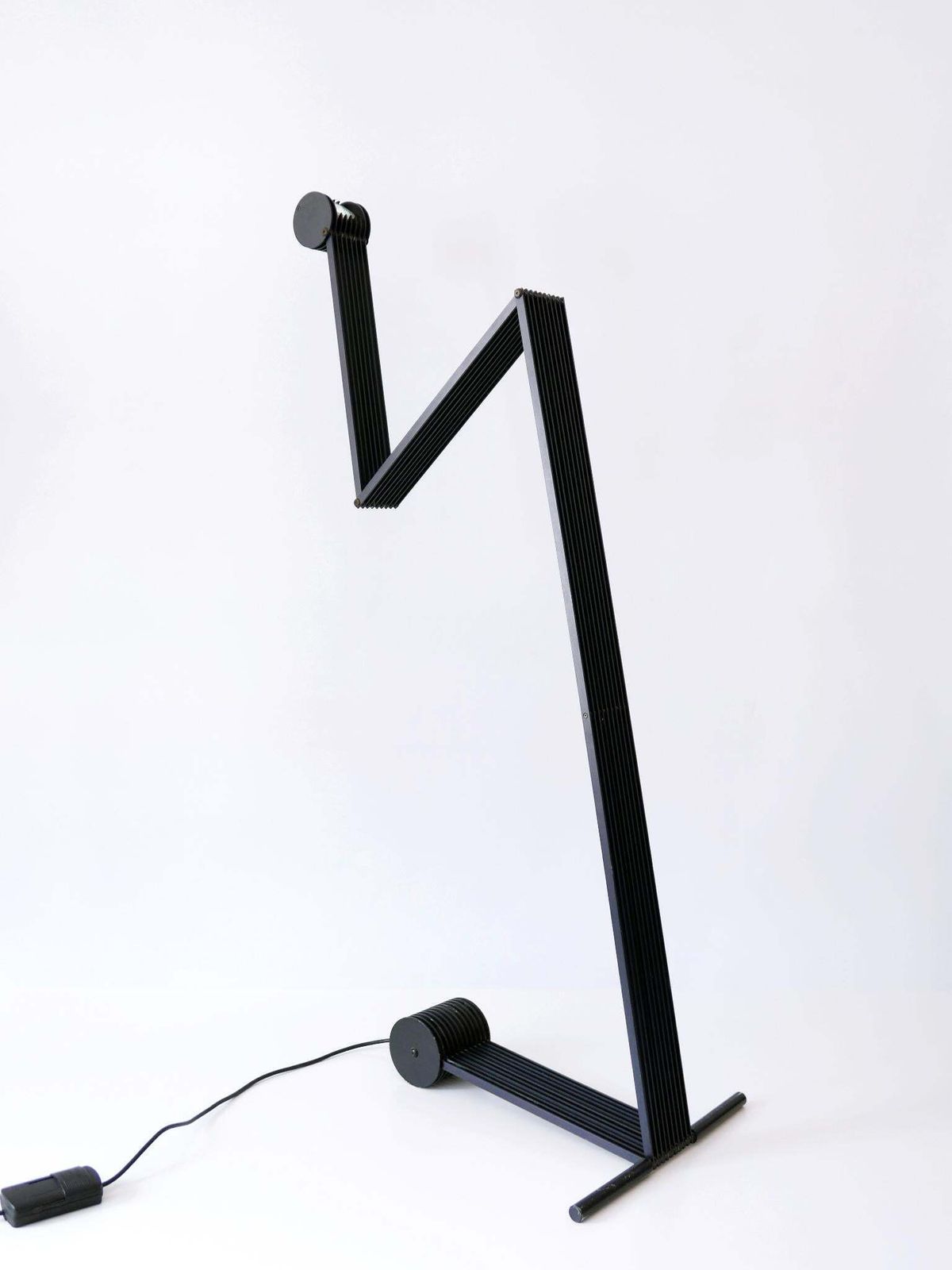photo vinterior Adjustable Floor Lamp 'Metri' By Bernhard Bartels For Basis Designleuchten 1990s