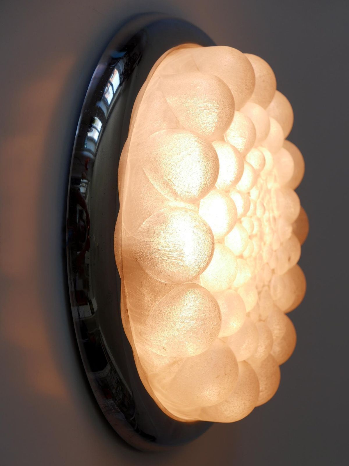 photo vintage Amazing Mid Century Modern Bubble Flush Mount Or Wall Light Germany 1970s