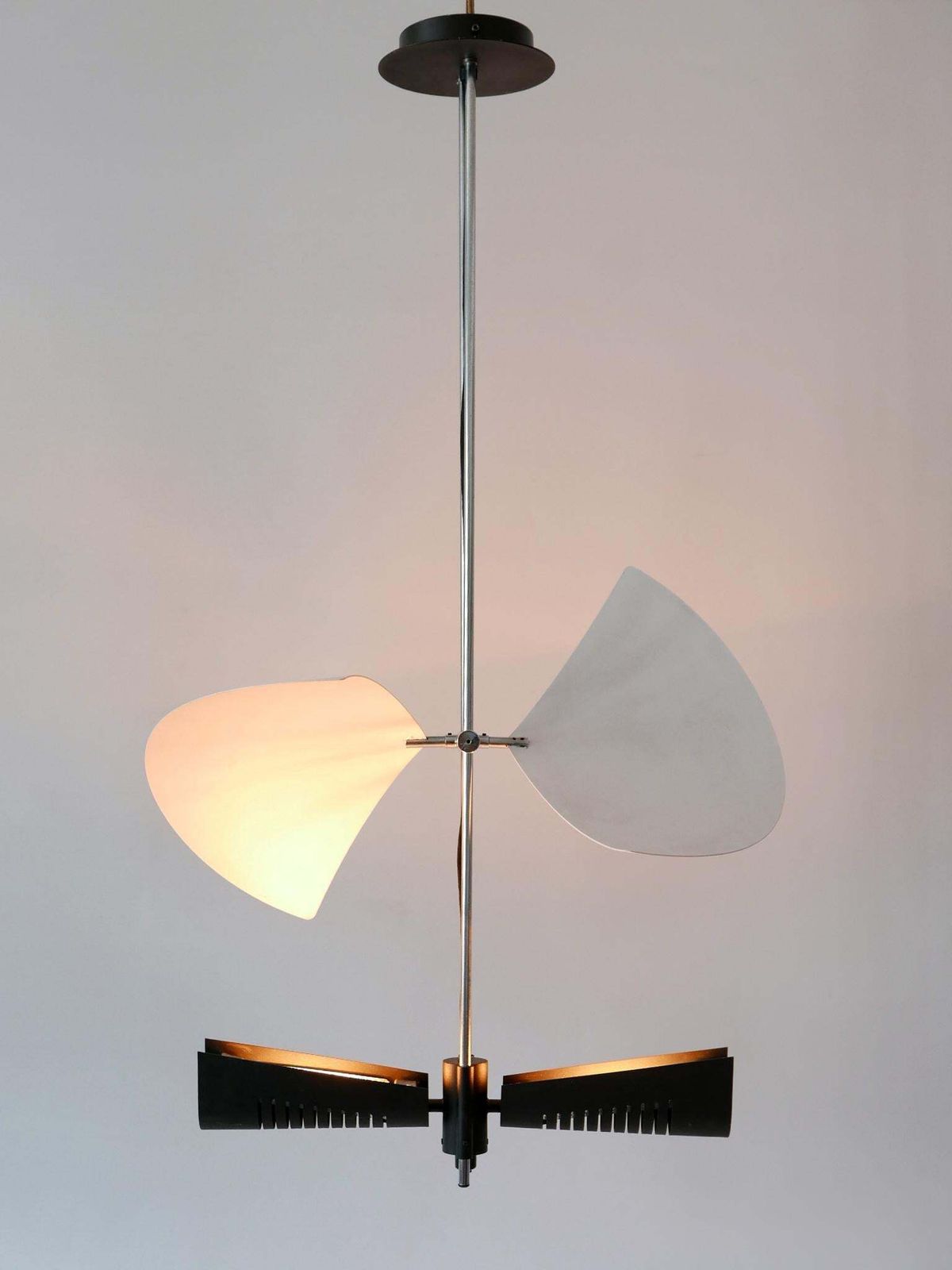 photo vinterior Amazing Garcia Garay 'Enterprise' Wing Chandelier Or Ceiling Lamp Spain 1980s