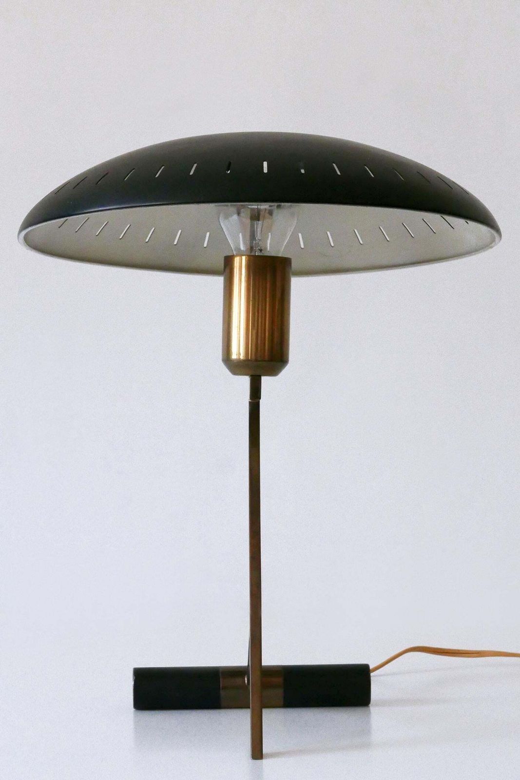 Elegant Mid Century "Decora" Or Z Table Lamp By Louis Kalff For Philips 1950s photo vinterior