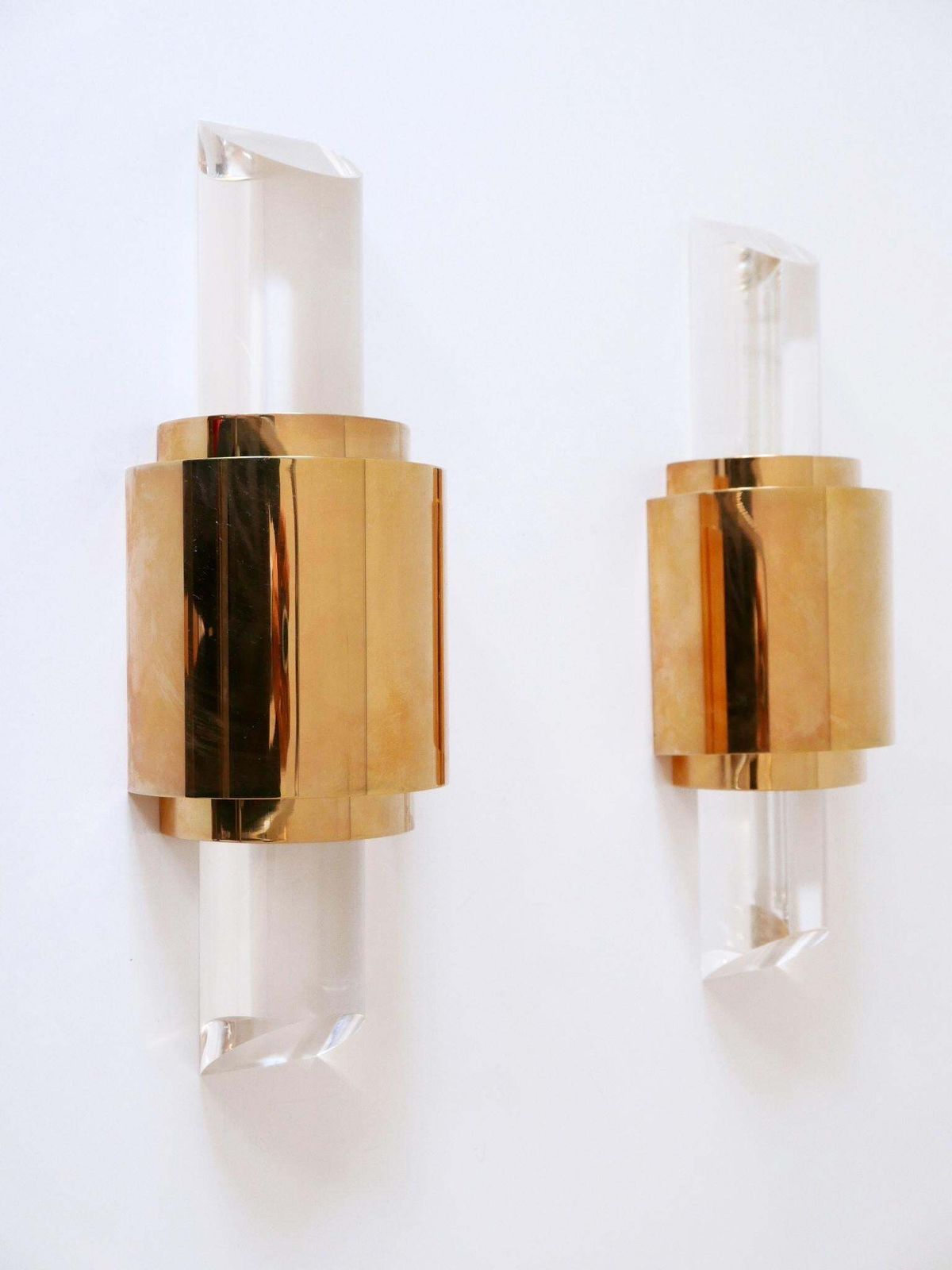 Set Of Two Exceptional Gilt Brass & Lucite Sconces Or Wall Lights Germany 1980s photo 3899.0