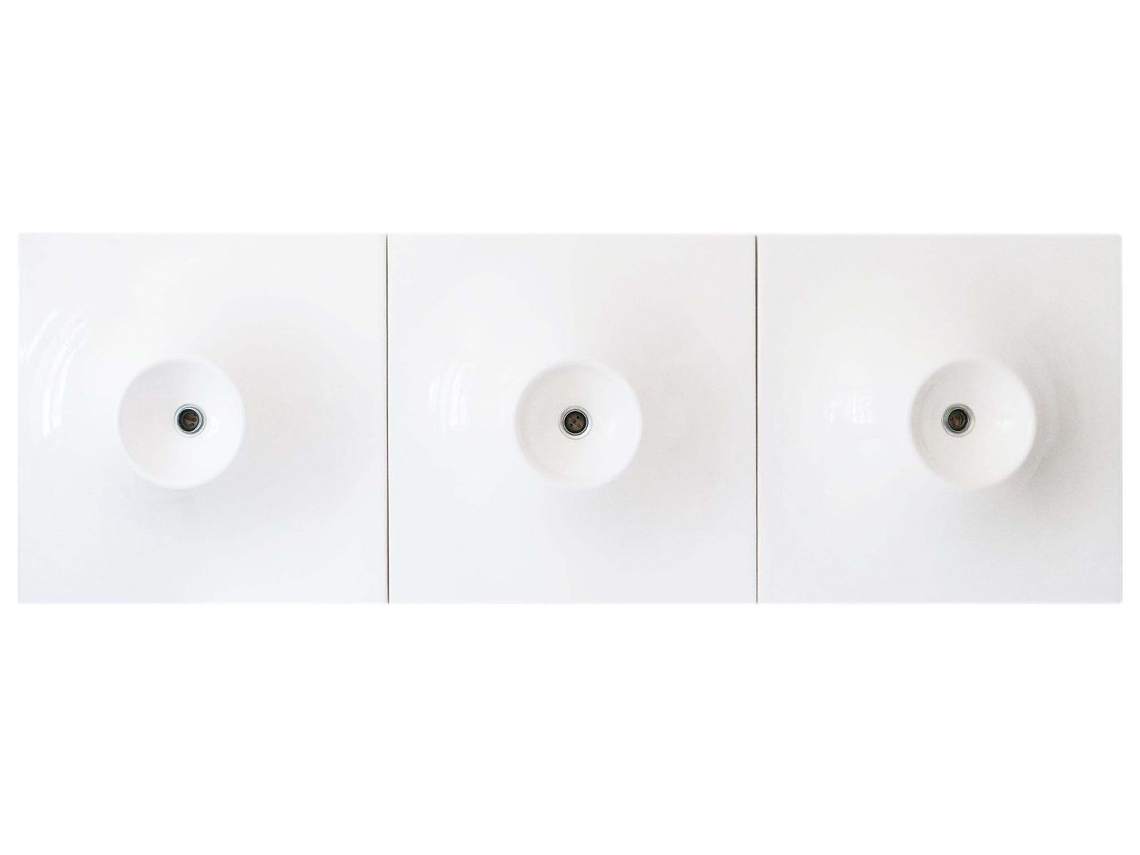 photo vinterior Set Of Three Large Mid Century Modern Fiberglass Sconces Or Wall Lamps 1970s