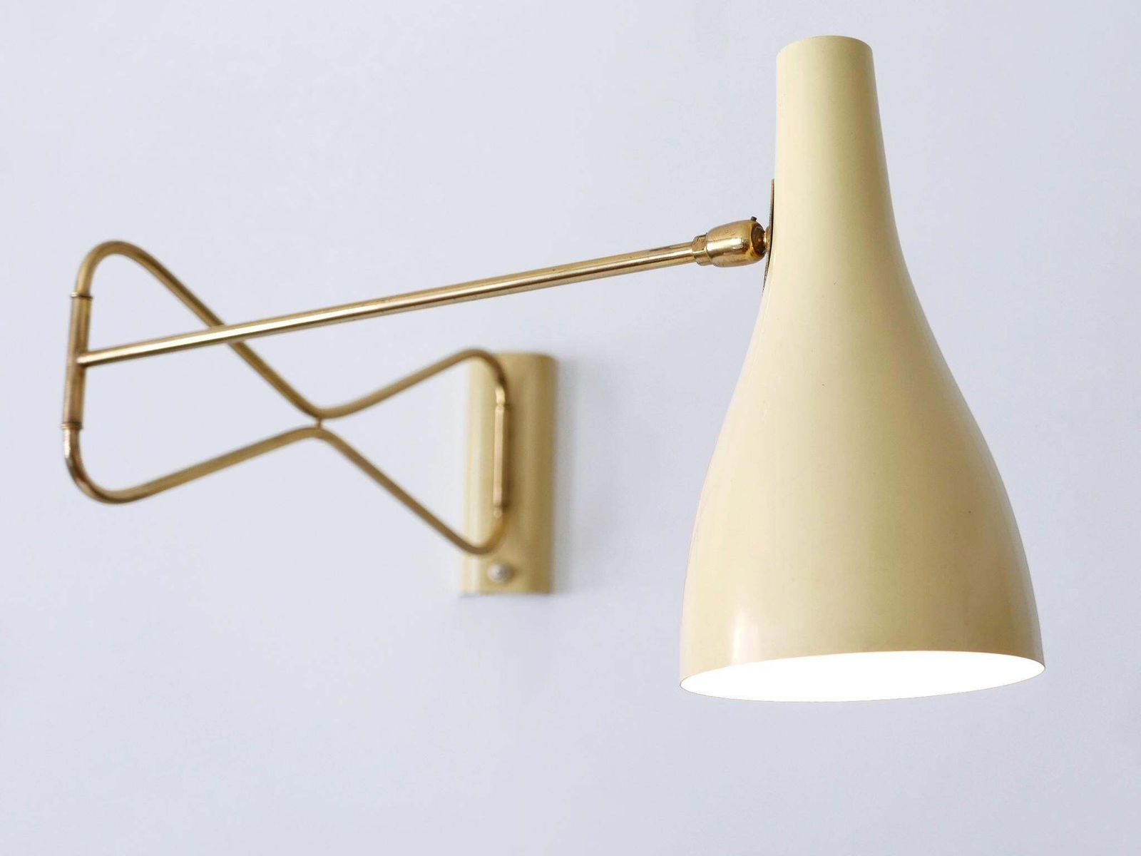 Rare & Elegant Mid Century Modern Wall Lamp '9590/28' By Cosack Germany 1950s photo vintage