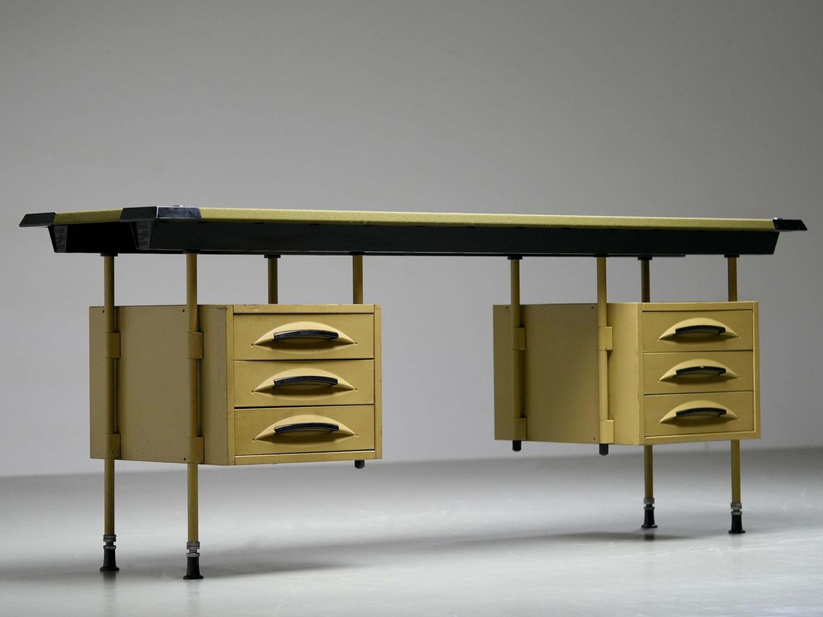Studio Bbpr For Olivetti "Spazio" Desk With An Olive Felt Top, Italy, 1960's photo buy